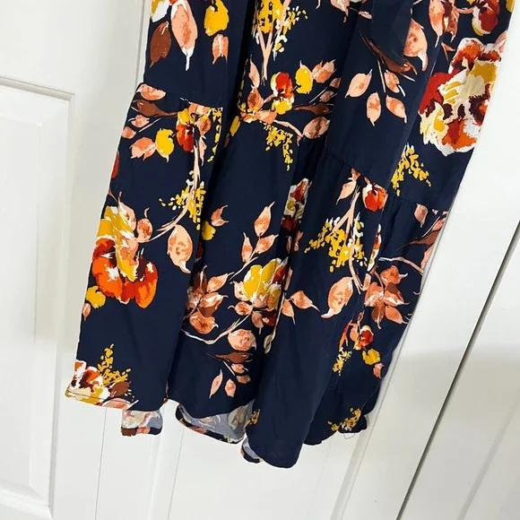 NEW Isabel Maternity Floral Knee-length Dress - Picture 5 of 7